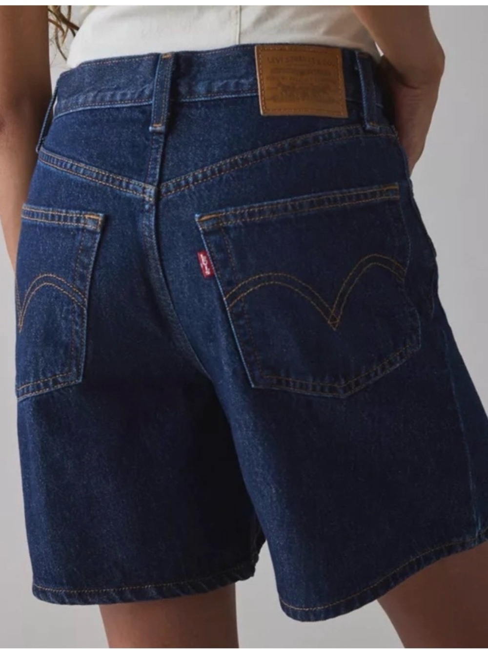 Levi's® PREMIUM High-Rise
Baggy Short